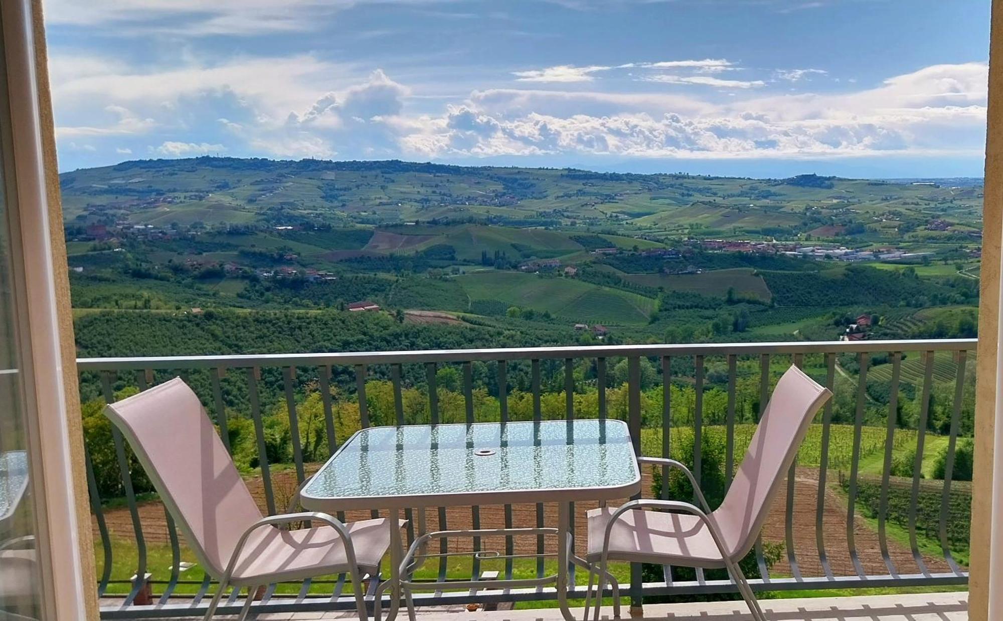 Villa Bellavista Alba, B&B Luaran gambar
